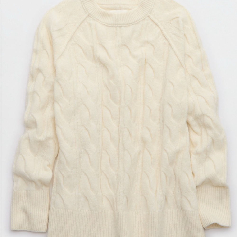 Aerie Oversized Soft Cream Cable Knit Sweater